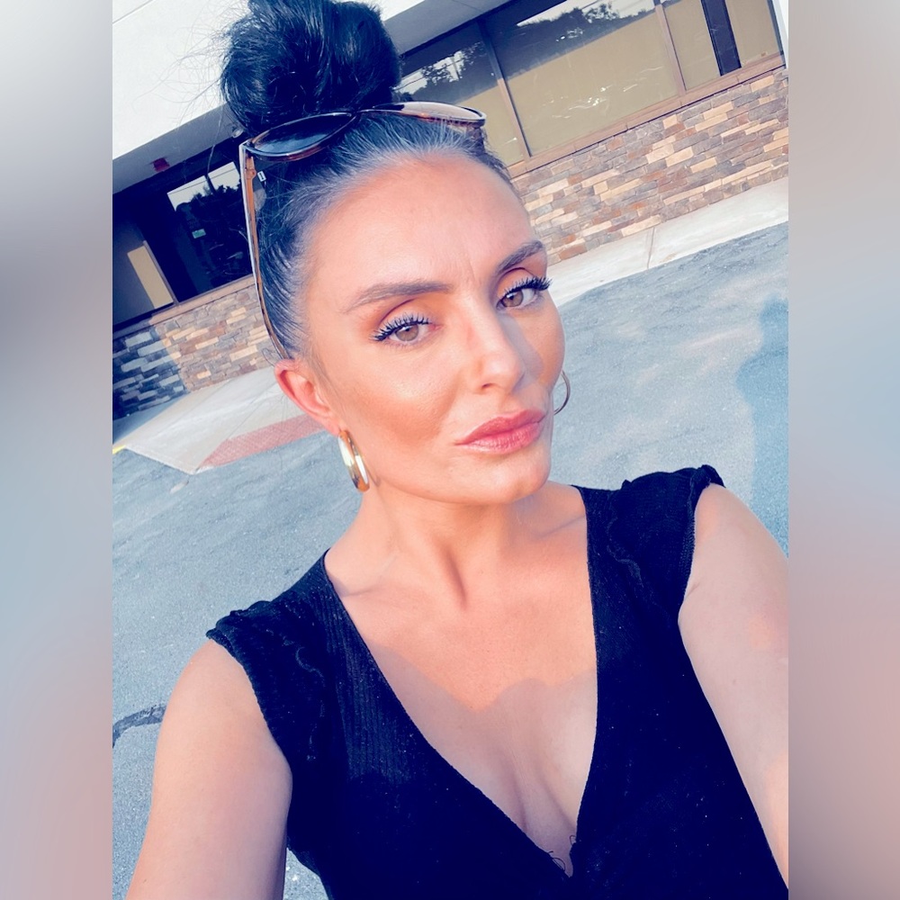 Meet your Posher, Tiffany